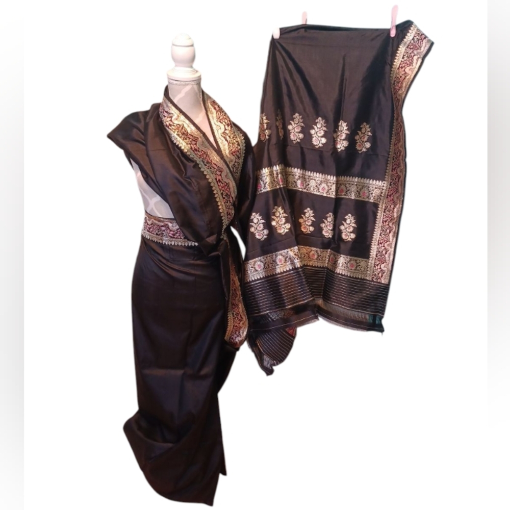NEW! Saree - Black/Gold/ Red  6469